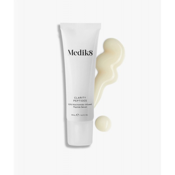 Medik8 Clarity Peptides con 10% de Niacinamida...